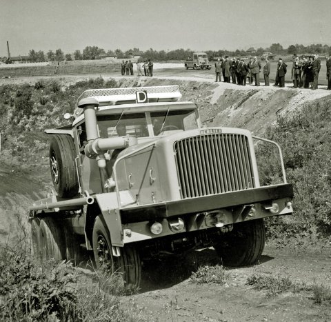 GBO véhicules de demonstration Venissieux HUILES BERLIET