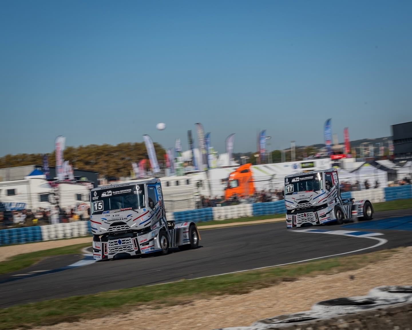 Team AMR avec Lucas et Romain Rivals aux 24 Heures Camions 2026 au Mans