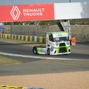 Le team Aravi sur le Circuit Bugatti, Grand Prix 24h Camions du Mans
