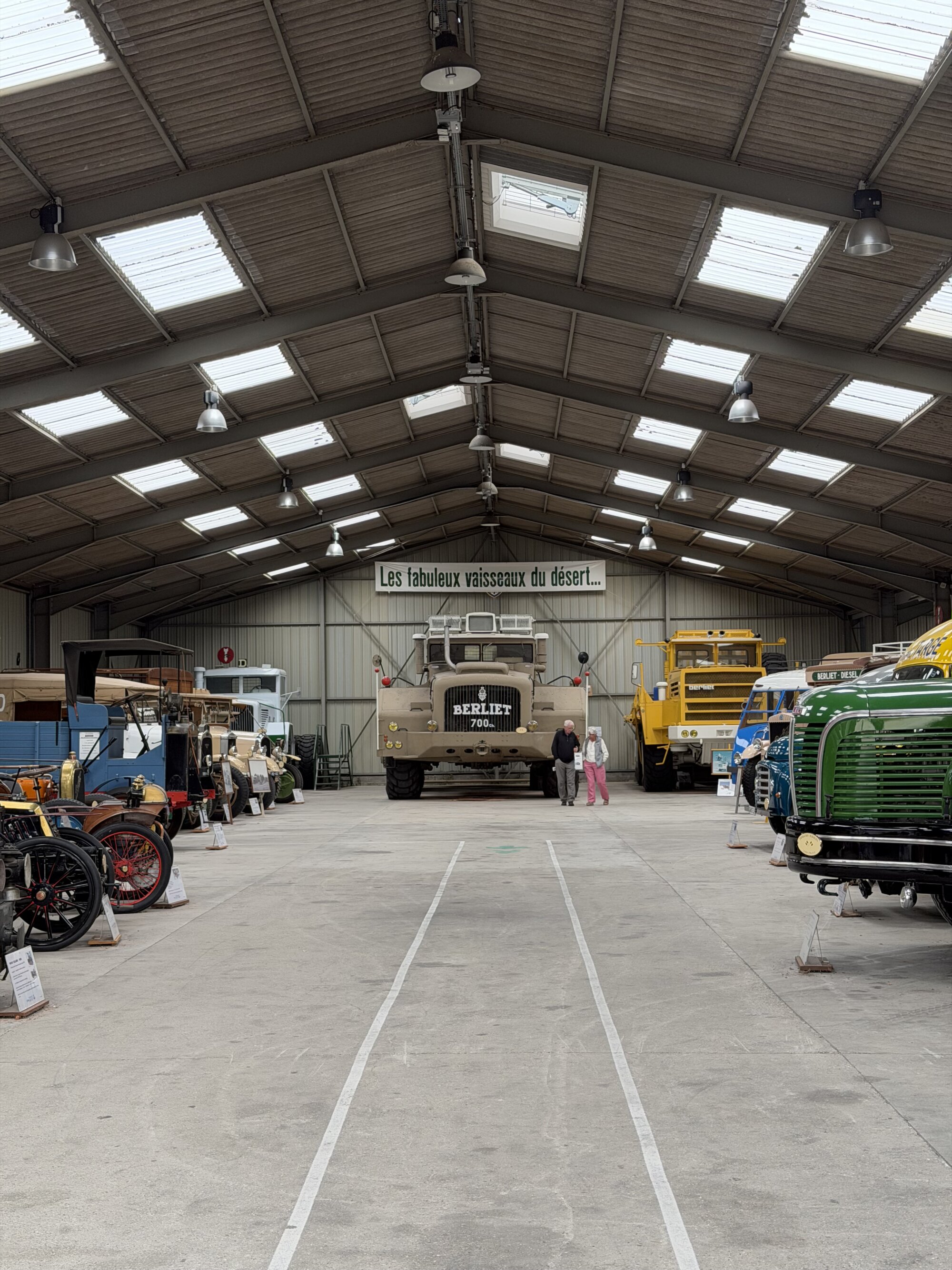 Collection de camions et véhicules historiques Berliet au Conservatoire