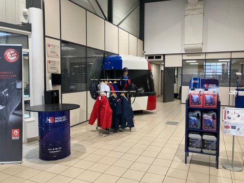 Solutions de maintenance HUILES BERLIET chez Bernard Trucks