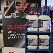 Nouveautés HUILES BERLIET : les présentoirs produits en concessions